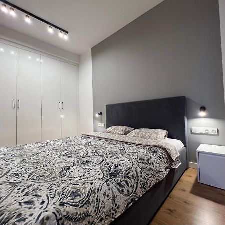 K22 Large Apart Slawinska 509 Varsovia Exterior foto
