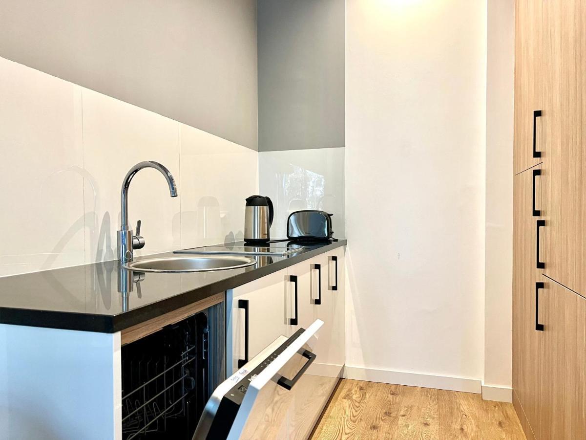 K22 Large Apart Slawinska 509 Varsovia Exterior foto